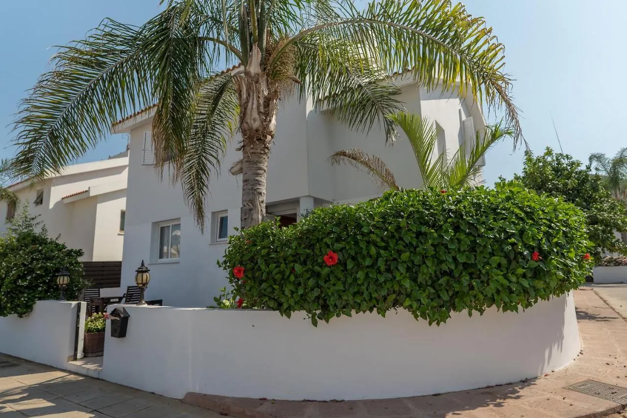 Sun & Sand Private Villa Protaras