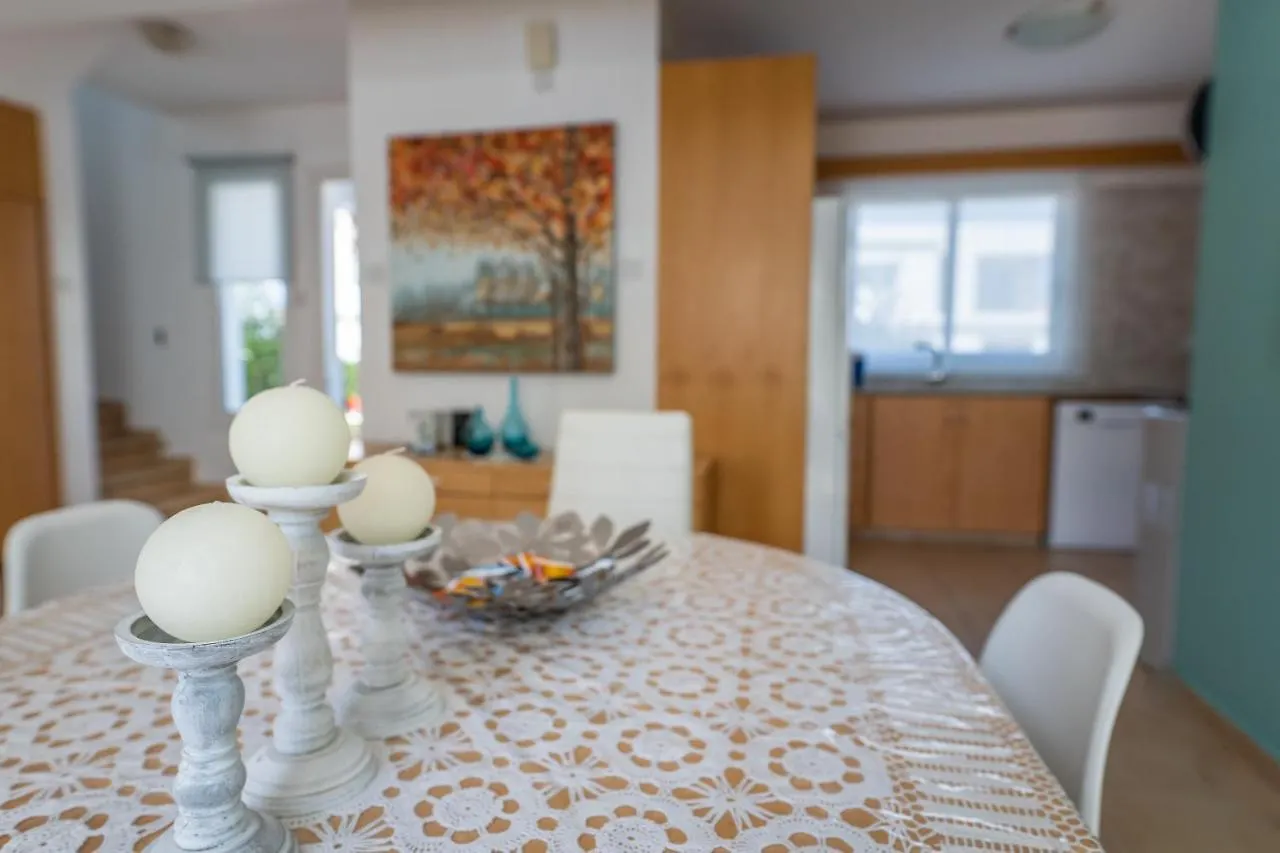 Sun & Sand Private Villa Protaras 0*,