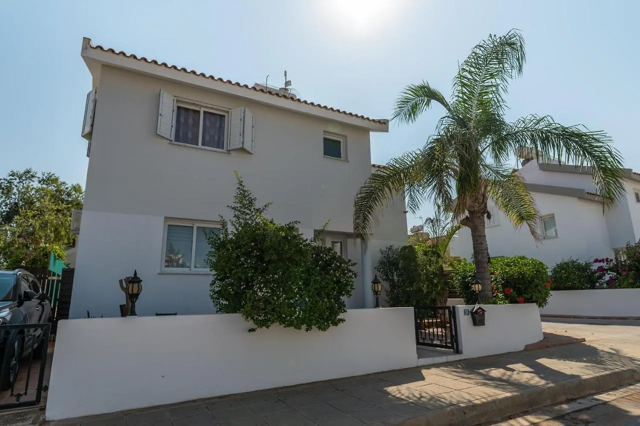 Sun & Sand Private Villa Protaras
