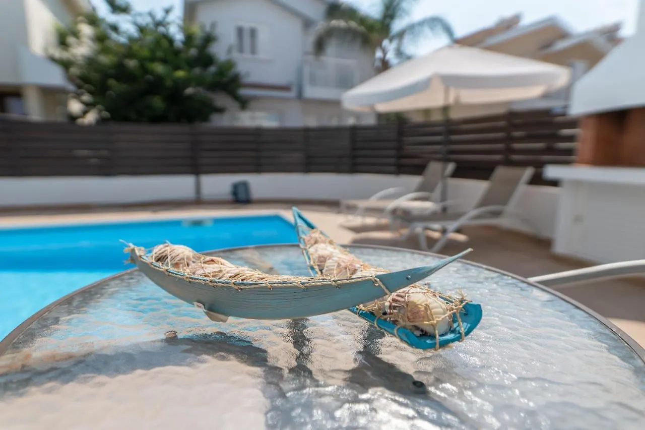 Sun&Sand Private Villa Protaras 0*,