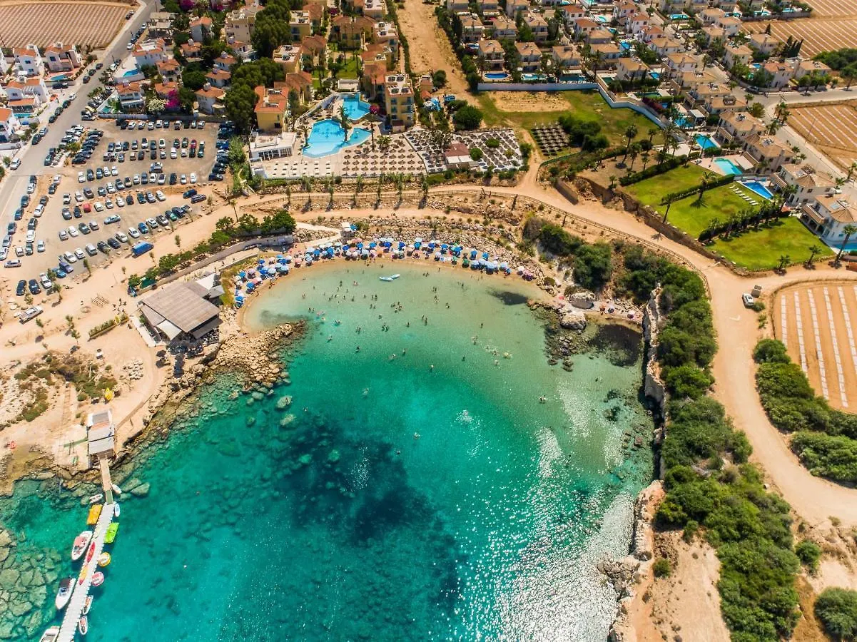 Sun&Sand Private Villa Protaras 0*,  Cipro